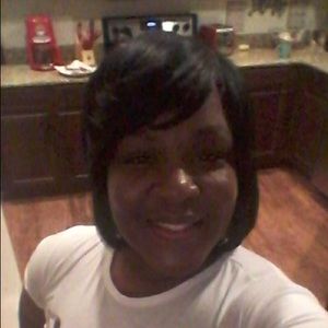 Meet your Posher, Latesha